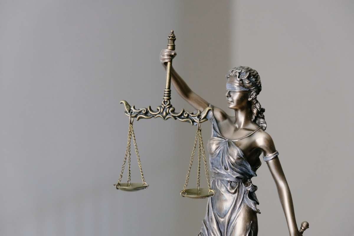 Newton Versus Leibniz The First Ip Infringement Lawsuit